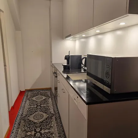 Charming In Old Town Апартаменти